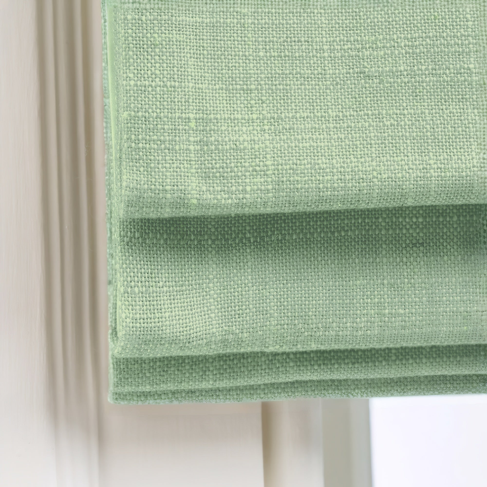 Custom 100% Blackout Roman Shade