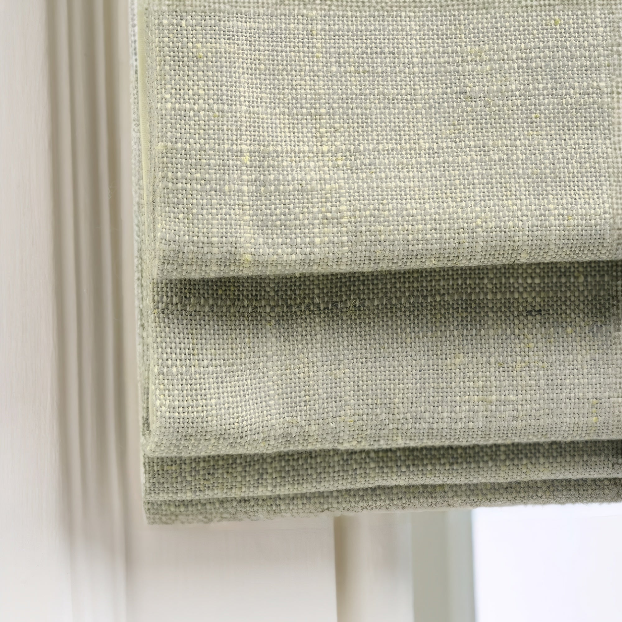 Custom 100% Blackout Roman Shade