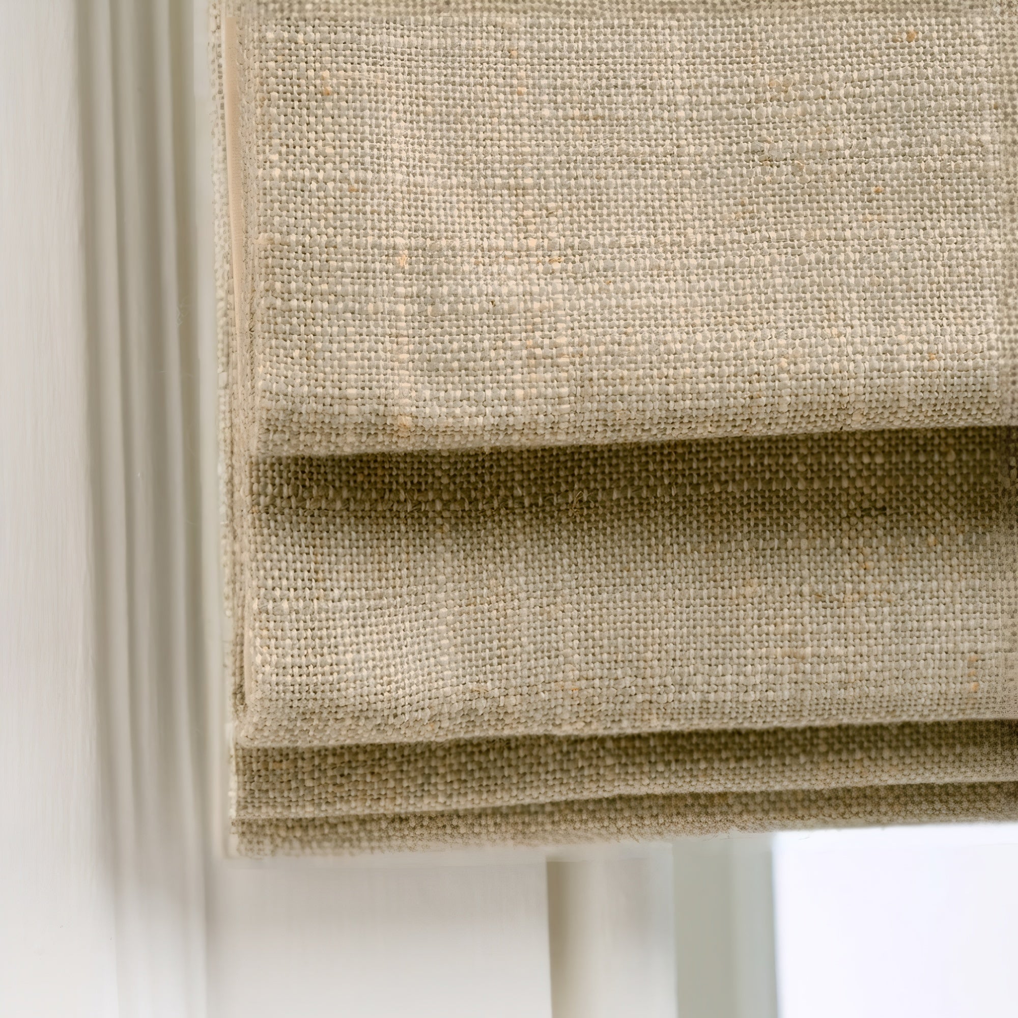 Custom 100% Blackout Roman Shade