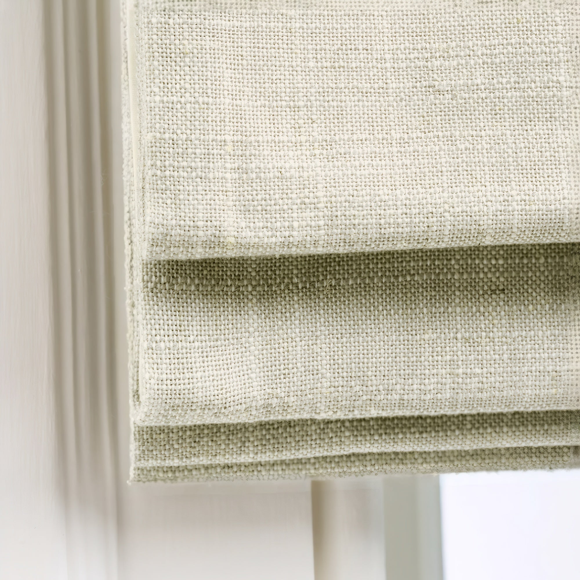 Custom 100% Blackout Roman Shade