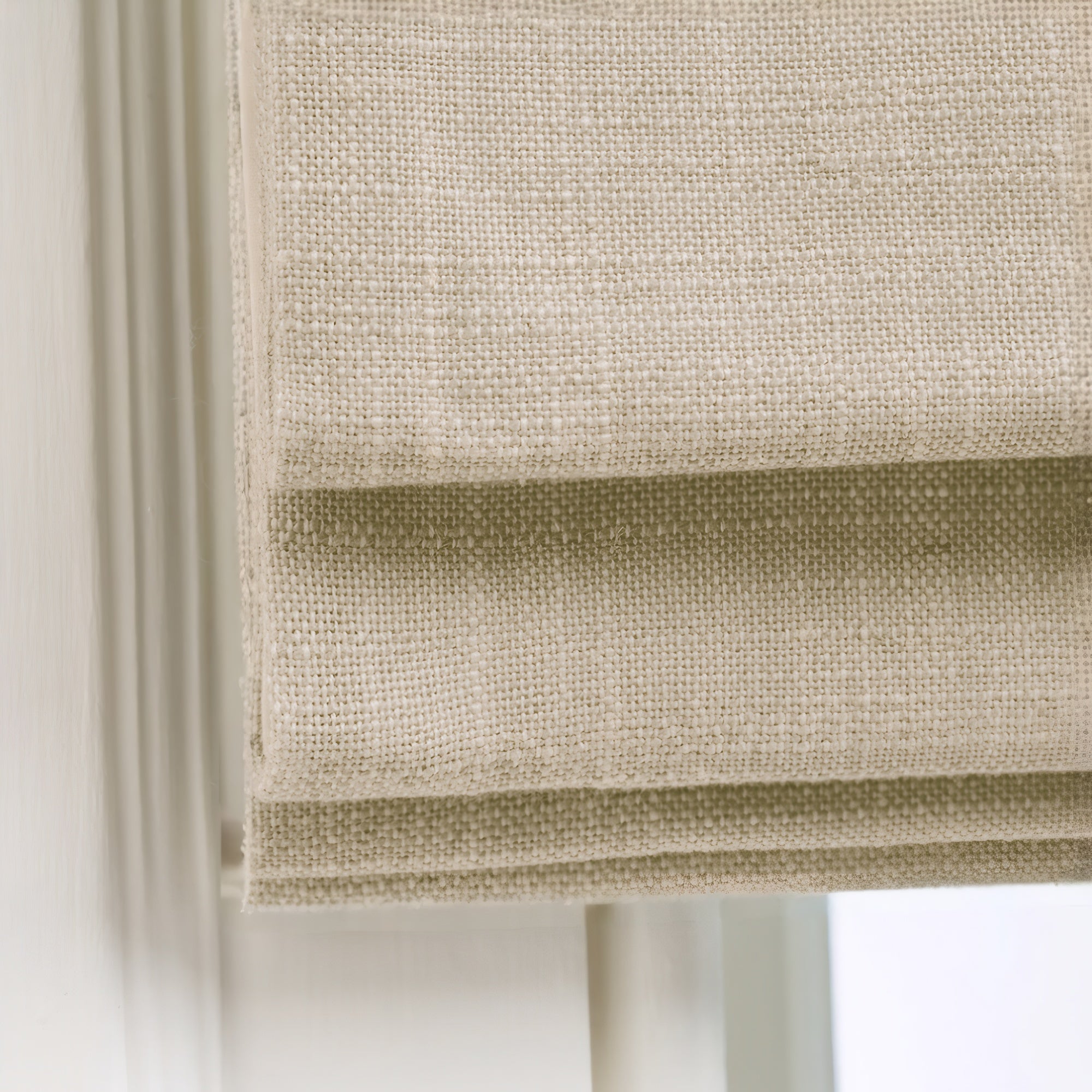 Custom 100% Blackout Roman Shade